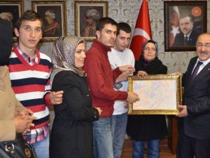 Özel Eğitim Ve Uygulama Merkezleri’nden Gümrükçüoğlu’na Teşekkür Ziyareti