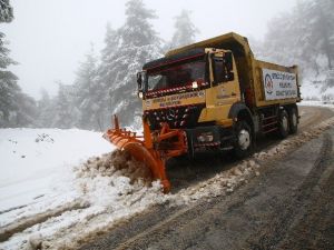 Büyükşehir Karla Mücadele Ediyor