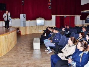Foça Belediyesi’nde Hizmet İçi Eğitim Seminerleri