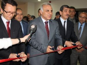 ’Geçmişten Geleceğe Elazığ’ Resim Sergisi Açıldı