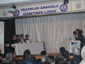 Pazarlar Anadolu Lisesinde Münazara