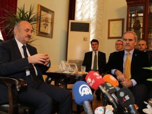 Sağlık Bakanı Müezzinoğlu’dan Başkan Altepe’ye Ziyaret