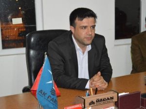 AK Parti Besni Teşkilatı Toplantı Yaptı