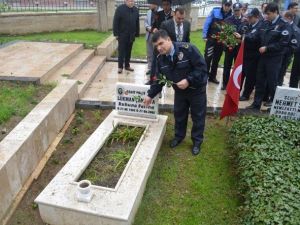 Kula’da Şehit Mezarlığına Ziyaret