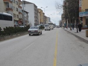 Bozüyük’te Ücretli Park Uygulaması Ana Cadde Üzerinde Başladı