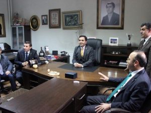 AK Parti’li Adaylara Mitingli Karşılama