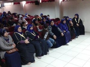 Bayanlara Bilgilendirme Semineri Verildi
