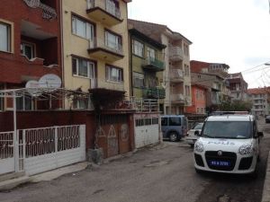 Kapı Kilidini Kırarak Evdeki Parayı Çaldılar