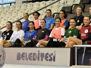 Melekler Danimarka’ya Gitti