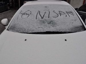 Nevşehir’de Nisan Karı Vatandaşları Şaşırttı