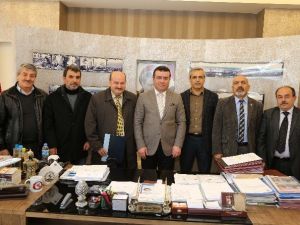 Taşçı’dan Cemevine Destek
