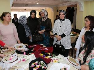 Ayşegül Canbolat Aile Destek Eğitim Merkezi’ni Ziyaret Etti