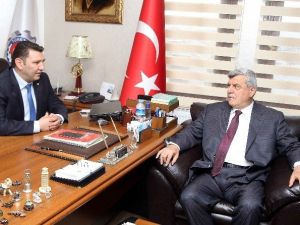 Karaosmanoğlu’ndan, Türk Metal Sendikası’nı Ziyaret