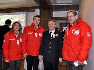 Türk Kızılayı Polis Teşkilatı Kutlamalarına Katıldı