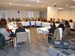 Medicana Hastanesi Hemşirelerin Güncel Sorunları Ele Alındı
