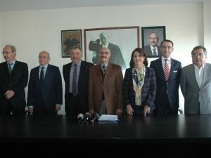CHP’de Milletvekili Adayları Basın Önünde