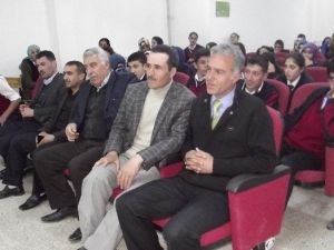 Müftülükten Öğrencilere Panel