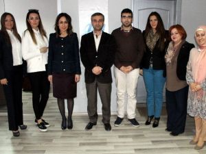 AK Kadınlardan İHA İzmir Bölge Müdürlüğü’ne Ziyaret