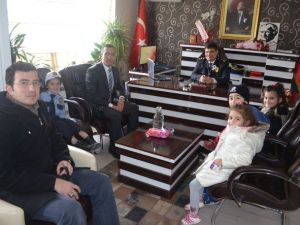 Anaokulu Öğrencileri Emniyeti Ziyaret Etti