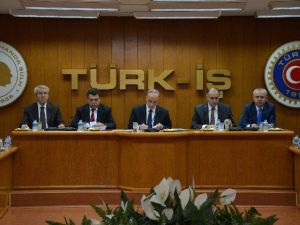 Türk-iş 1 Mayıs’ı Zonguldak’ta Kutlayacak