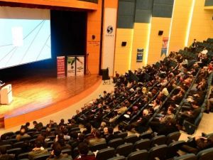 SAÜ’de Uluslararası Kritik Ve Analitik Düşünme Sempozyumu