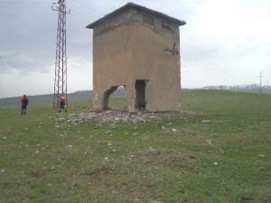 Atıl Durumdaki Trafo Merkezi Tehlike Saçıyor