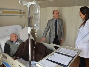 Başkan Öztürk’ten Hasan Hoca’ya Ziyaret