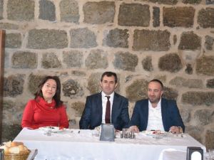 Hayırsever İşadamı Çocukları Unutmadı