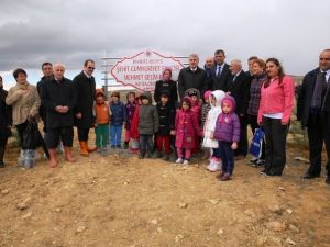 Bayburt’ta Şehit Savcı Mehmet Selim Kiraz Hatıra Ormanı Oluşturuldu