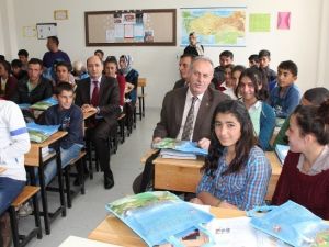 Durankaya Çok Programlı Anadolu Lisesi Kütüphaneye Kavuştu