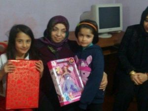 Muhsine Kahraman’dan İhtiyaçlı Aileye Ziyaret