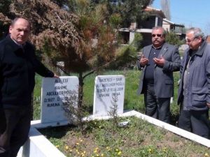 Merhum Gazeteciye Vefa