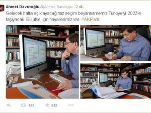Başbakan Ahmet Davutoğlu, Çalışma Ofisinden Fotoğraf Paylaştı