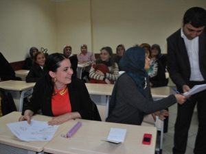 Bağcılar’da Kadınlara Girişimcilik Kursu