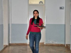 Dilinden Kimse Anlamıyor