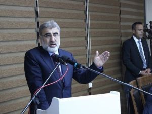 Bakan Yıldız AK Parti Aday Adayları İle Bir Araya Geldi