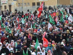 İstasyon Meydanı’nda Kutlu Doğum Etkinliği Düzenlendi