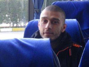 Sınırda Yakalanan İngiliz Siyasetçinin Oğlu Ülkesine Gönderildi