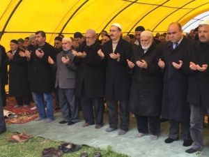 Yerköy Çiftçileri Şükür Duasına Çıktı