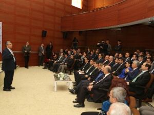 Vali Düzgün, ’Yönetim Becerilerini Geliştirme Ve Kapasite Artırma Eğitimi’ Sertifika Törenine Katıldı