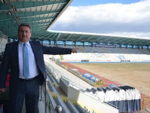 Erzurum Spor Tesisine Doymuyor