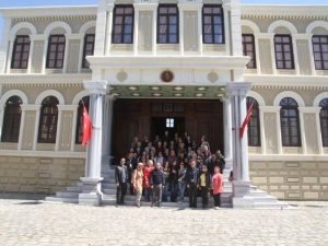 SEKA Devlet Hastanesi Çalışanları Gez-gör İle Kenti Tanıdı