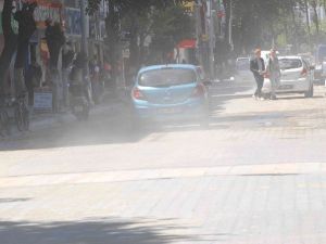 Fethiye Caddeleri Toz Duman