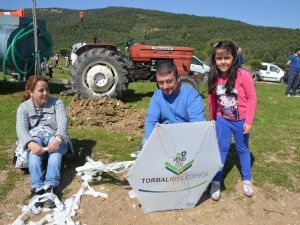 Torbalı’da Uçurtmalar, Lösemili Çocuklar İçin