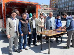 Bin Kişiye Lokma İkramı