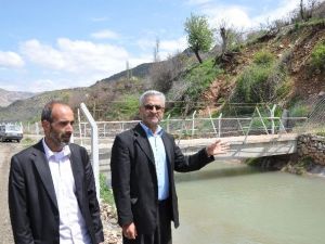 3 Yaşındaki Kızın Öldüğü Kanalın Etrafına Tel Örgü Yapılıyor