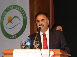 Iğdır Üniversitesi’nden 1. Uluslararası Şiir Şöleni