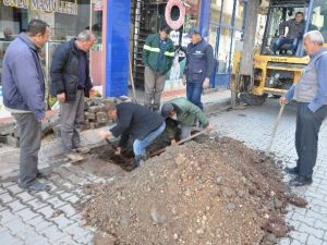 Su Arızasına Anında Müdahale Ediliyor