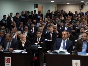 Mecliste AK Parti-mhp Gerginliği