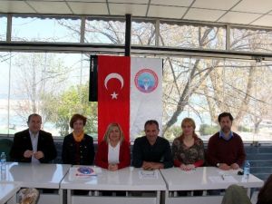 Eğitim-iş’ten "Haysiyet Anıtı"nın İntiharı Özendireceği Uyarısı